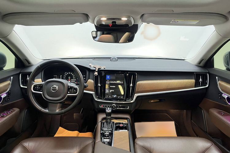 Used Volvo S90 2019 T5 Zhiyi Edition
