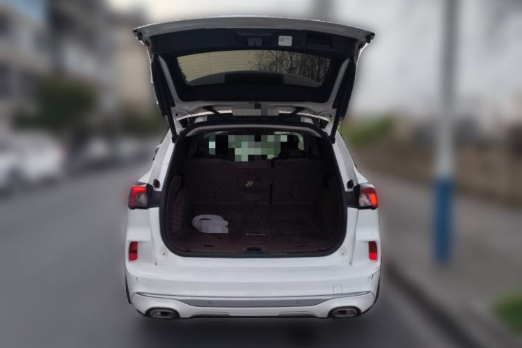 Used Ford Escape 2020 EcoBoost 245 Two-Wheel Drive Smart & Enjoyment Model
