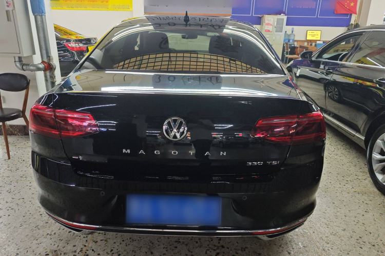 Used Volkswagen Magotan 2020 330TSI DSG Leading Model
