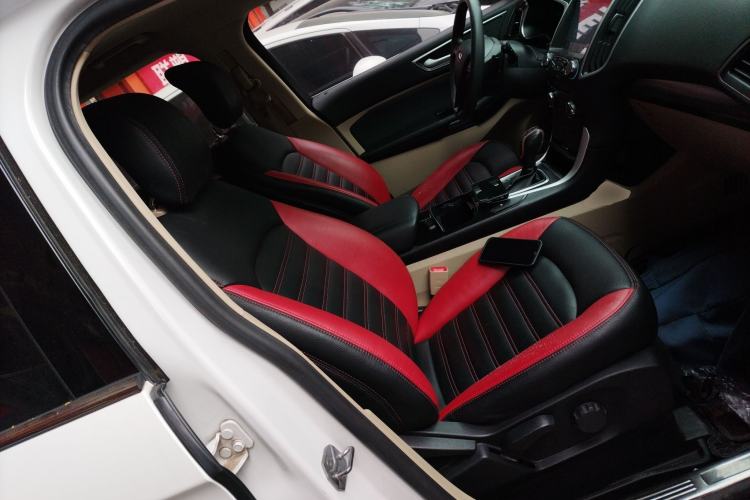 Used Ford Edge 2018 EcoBoost 245 Two-Wheel-Drive Titanium 5-Seater China V Standard
