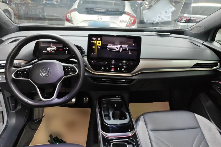 Used Volkswagen ID.4 CROZZ 2021 Long-Range PRO Two-Wheel Drive Version
