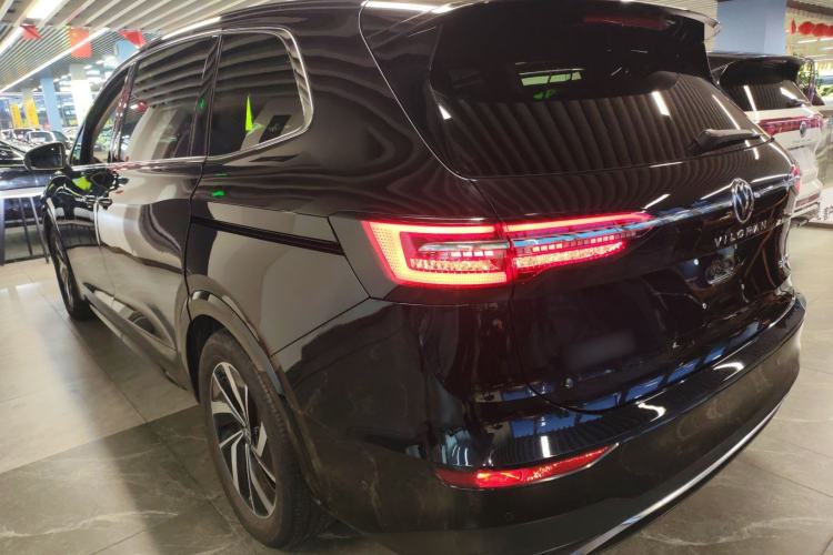 Used Volkswagen Viloran 2020 330TSI Luxury Edition
