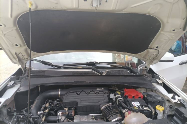 Used  Compass 2020 220T Automatic Leading Edition
