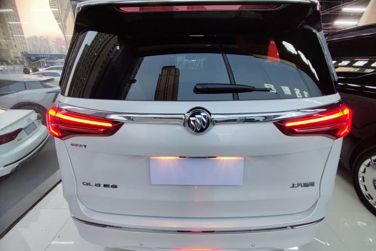 Used Buick GL8 2022 ES Landtrek 653T Flagship Model
