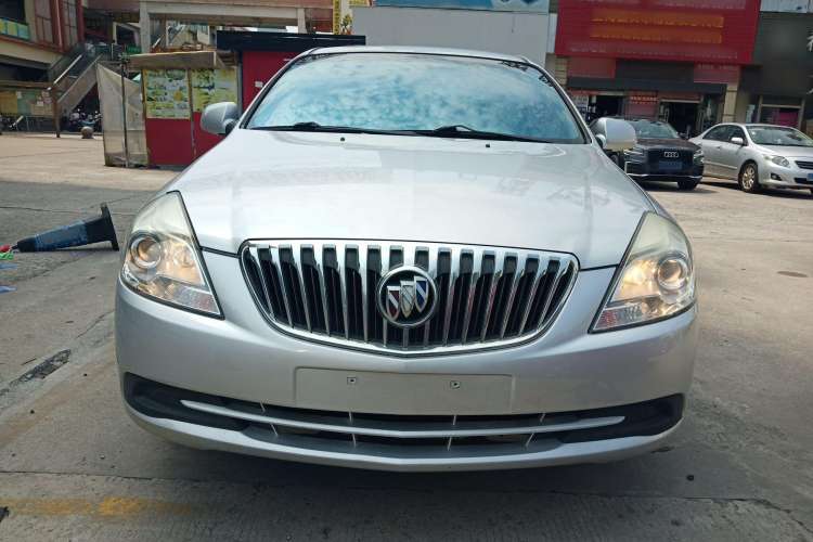 Used Buick Excelle 2015 1.5L Manual Classic Trim
