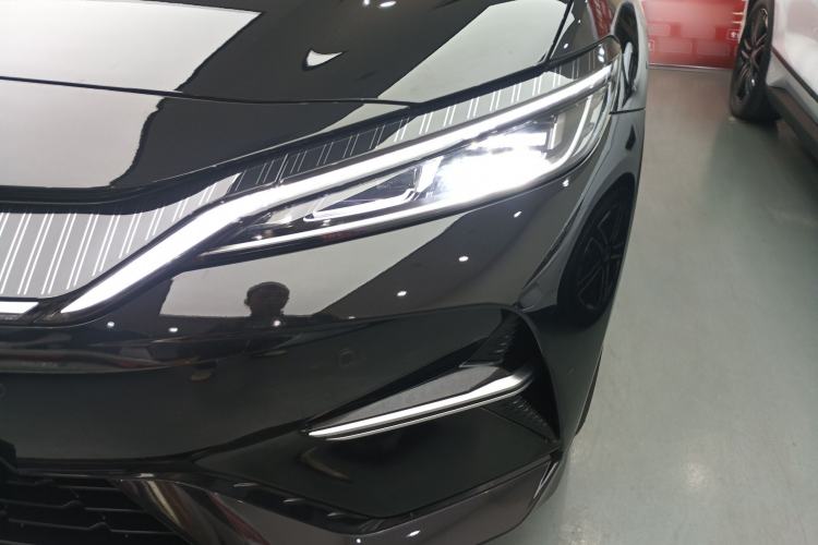 Used BYD Song L EV 2025 662 km Ultra-Range Version
