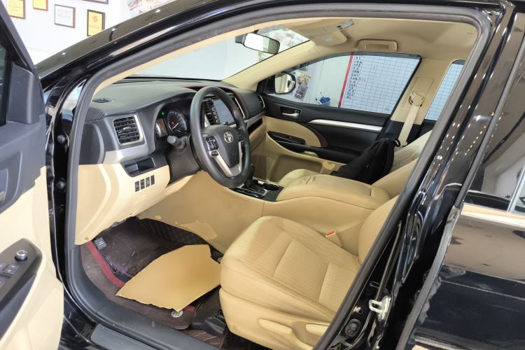 Used Toyota Highlander 2015 2.0T Four-Wheel Drive Elite Edition 7-Seater