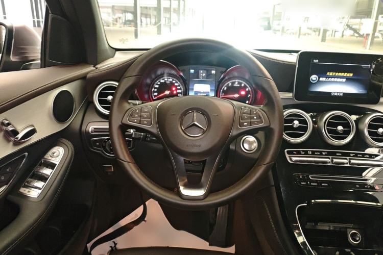Used Mercedes-Benz GLC 2016 GLC 200 4MATIC
