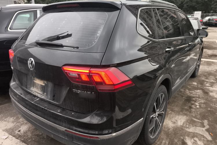 Used Volkswagen Tiguan L 2020 330TSI Automatic Two-Wheel Drive Smart Luxury Edition China VI Standard
