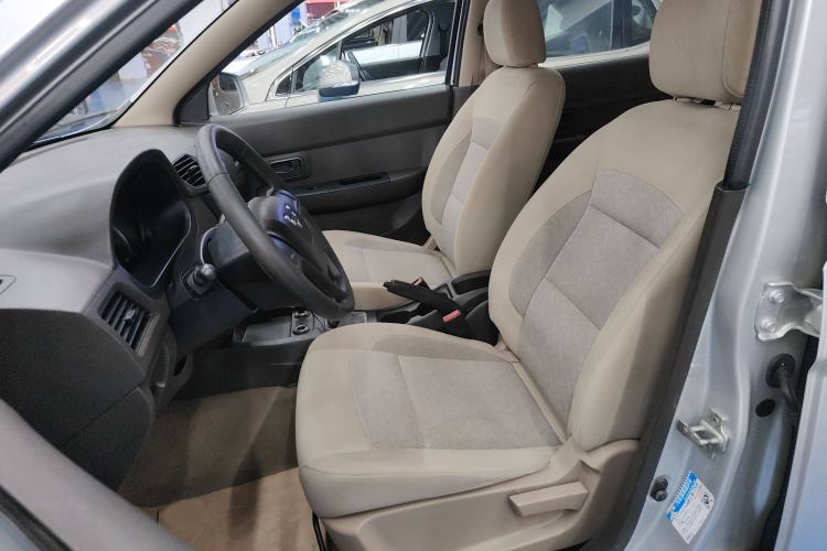 Used Wuling Hongguang 2014 1.5L S Standard Version
