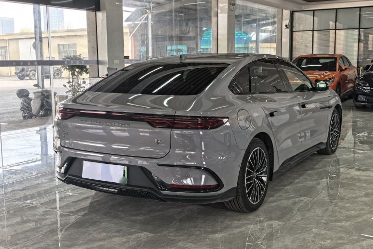 Used BYD Han 2025 EV Intelligent Driving Edition 701KM LiDAR Deluxe Model
