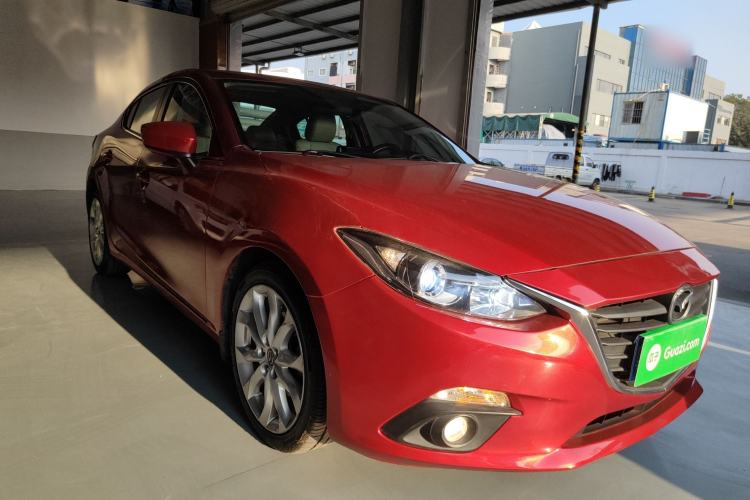 Used Mazda Mazda 3 Axela 2014 Sedan 2.0L Automatic Sport Model