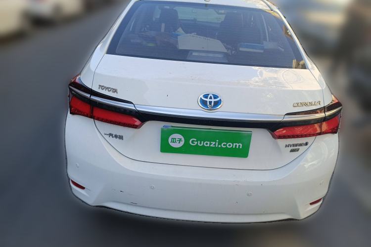 Used Toyota Corolla 2016 Dual-Engine 1.8L E-CVT Leading Edition
