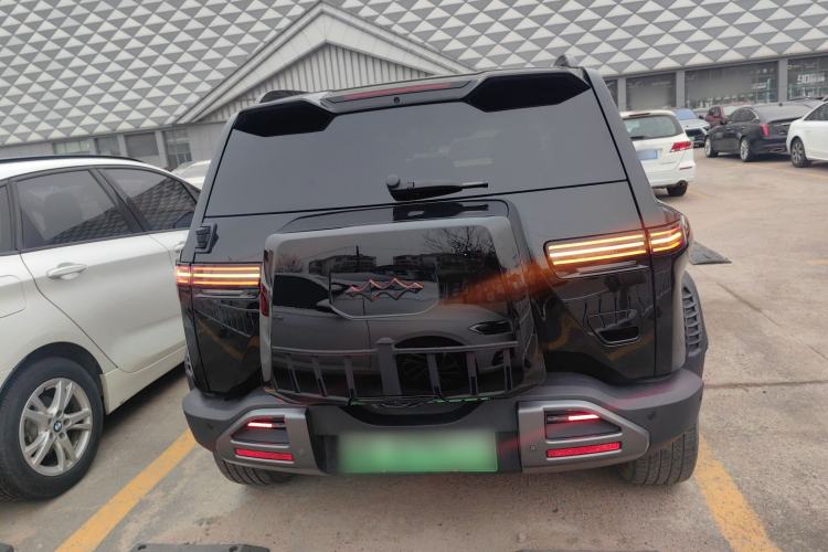 Used  Titanium 3 2025 501 km All-Wheel Drive Intelligent Driving Max Edition