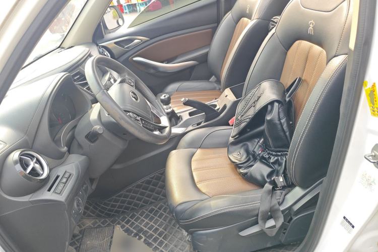 Used BYD Song 2016 GaiShi Edition 1.5TI Manual Elite Model