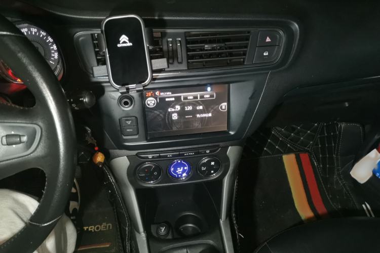 Used Citroen C3-XR 2015 1.6L Manual Pioneer Model
