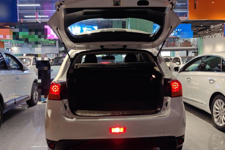 Used Mitsubishi ASX 2018 2.0L CVT Two-Wheel Drive Deluxe Edition