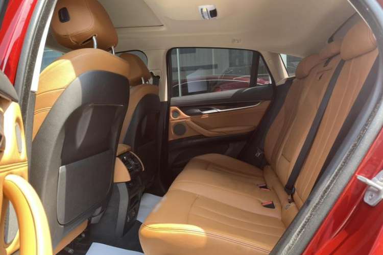 Used BMW X6 2015 xDrive35i Leading Model