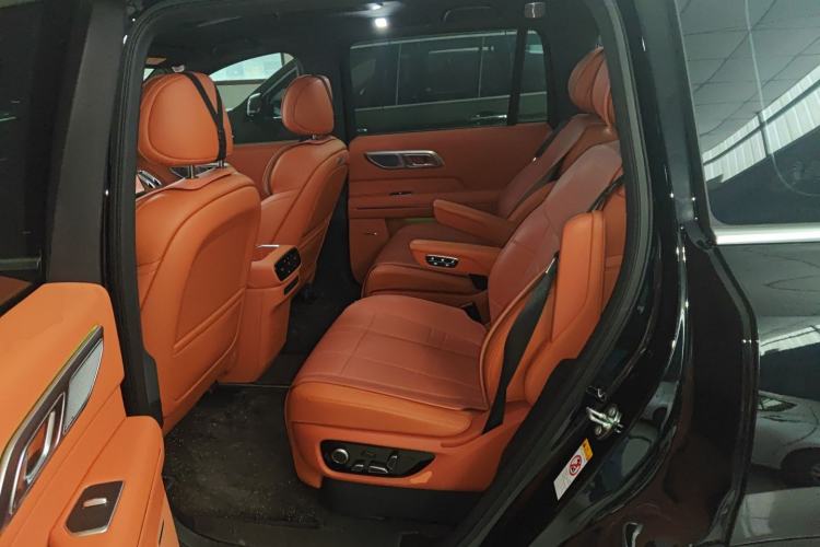 Used  S09 2025 Four-Wheel-Drive Ultra
