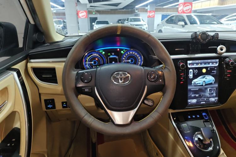 Used Toyota Corolla 2017 Revised Dual-Engine 1.8L E-CVT Elite Edition
