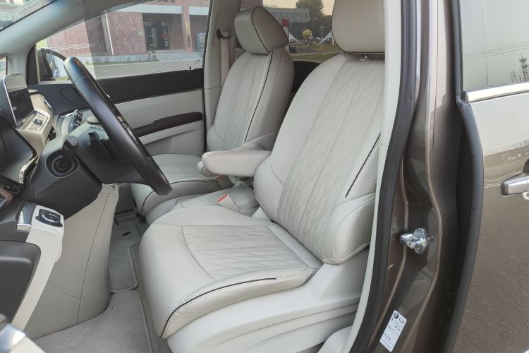 Used Buick GL8 2021 Land Cruiser Executive 652T Premium Model
