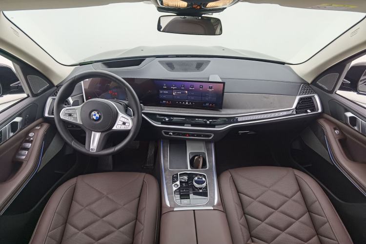 Used BMW X5 2023 xDrive 30Li Luxury M Sport Night Edition Package
