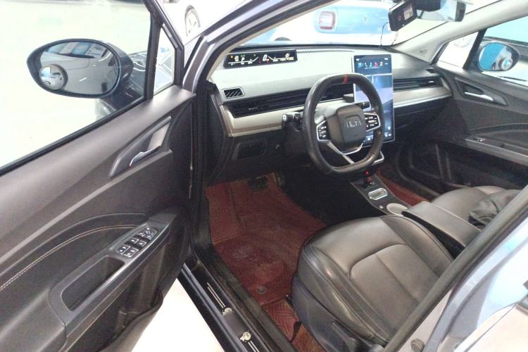 Used NETA V 2021 Long-Range Entertainment Edition Upgrade Model