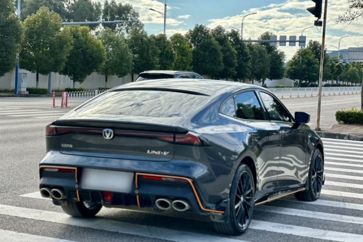 Used Changan UNI-V 2023 1.5T Sport Edition
