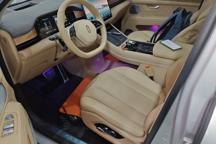 Used Hima AITO M7 2024 1.5T Rear-Drive Plus Version 5 Seats
