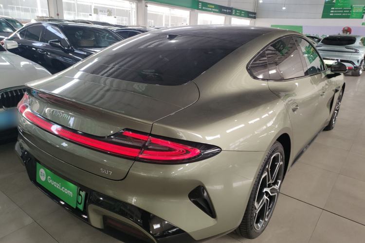 Used  SU7 2024 Rear-Drive Ultra-Long Range Advanced Pro-Level Intelligent Driving Version
