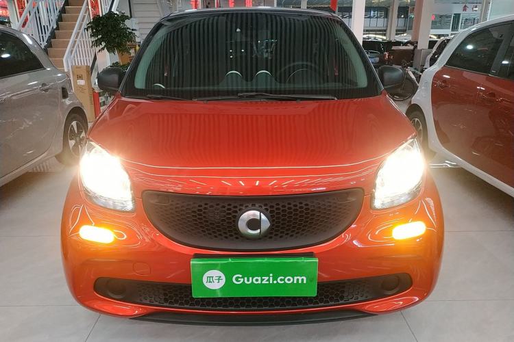 Used  forfour 2016 1.0L 52 kW Dynamic Edition
