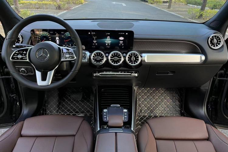Used Mercedes-Benz GLB 2022 Updated GLB 200 Fashion Edition
