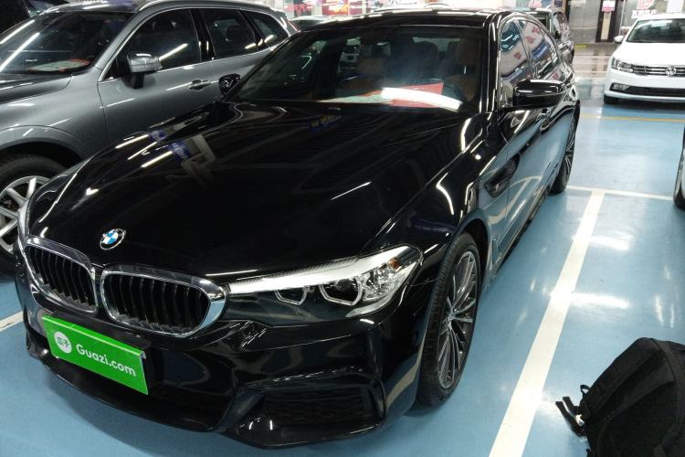 Used BMW 5 Series 2019 Facelifted 530Li Leading Edition M Sport Package