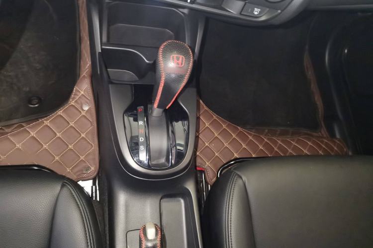 Used Honda Fit 2016 1.5L LX CVT Comfort Model
