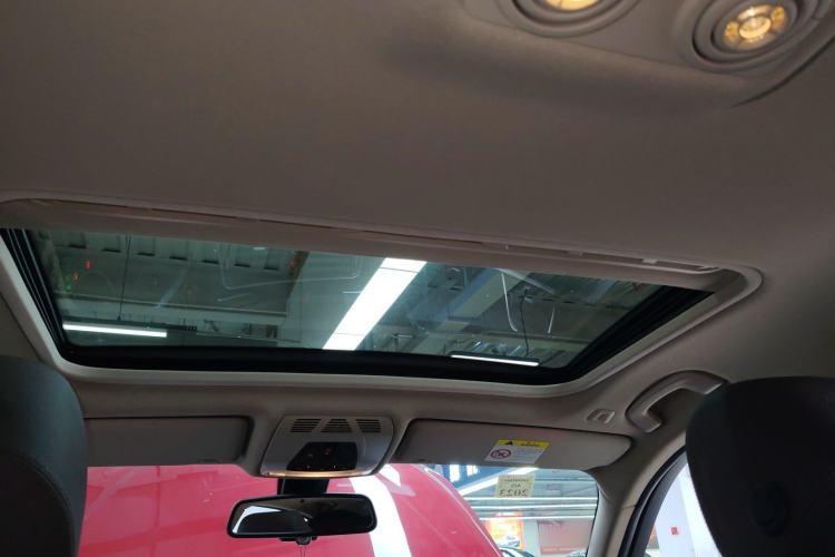 TDK.VehicleDetails.img