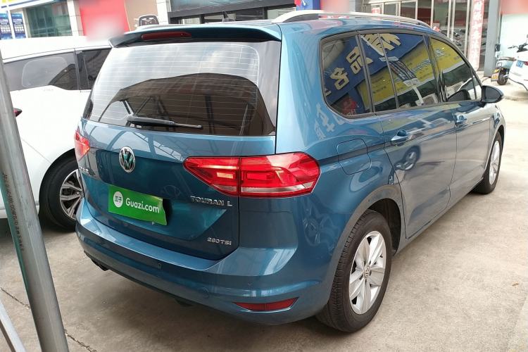 Used Volkswagen Touran 2018 Volkswagen Touran L 280TSI DSG Style Edition 7 Seats China VI Standard