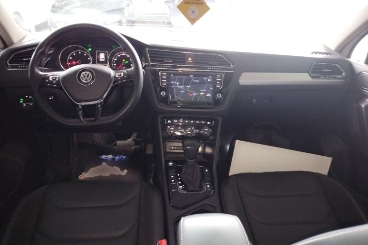 Used Volkswagen Tiguan L 2018 330TSI Automatic Two-Wheel Drive Luxury Edition
