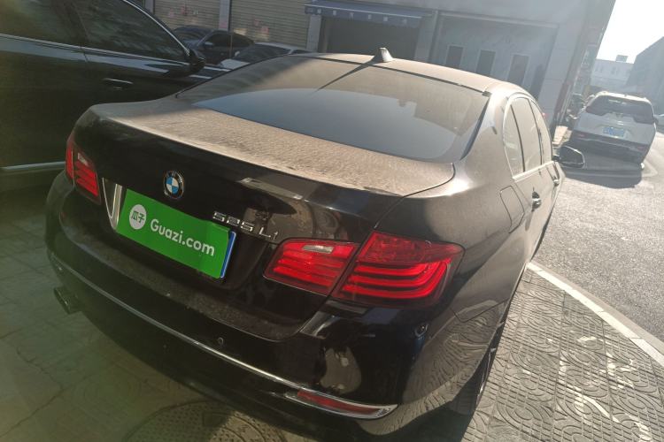 Used BMW 5 Series 2014 525Li Luxury Design Package
