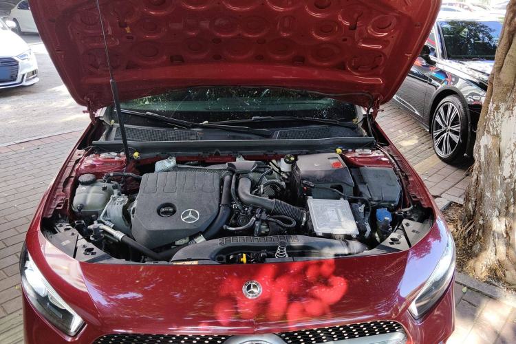 Used Mercedes-Benz A-Class 2020 Restyled A 200 L Sport Sedan Fashion Version