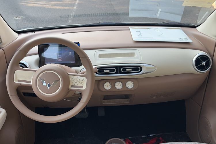 Used Wuling Hongguang MINIEV 2025 Four-Door Version Advanced Edition
