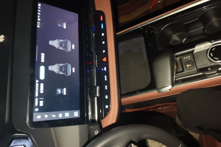 Used Changan CS55PLUS 2024 3rd Generation 1.5T DCT Prestige Model
