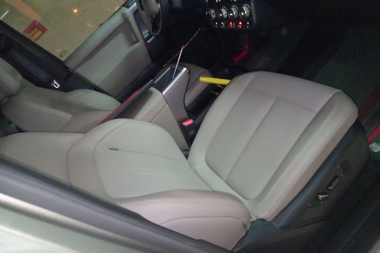 Used  V23 2025 501 Four-Wheel Drive Intelligent Driving Version
