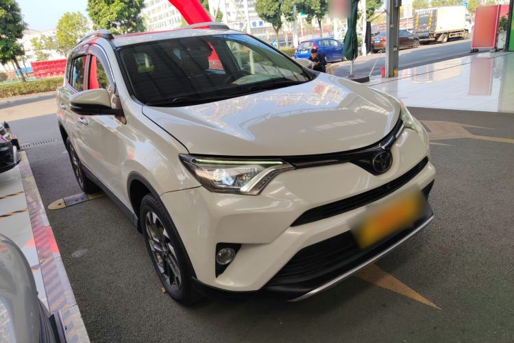 Used Toyota RAV4 2018 2.5L Automatic 4x4 Elite i Edition
