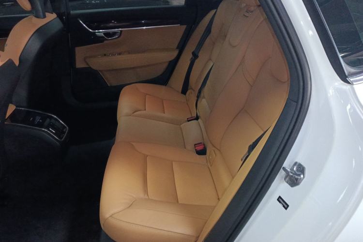 Used Volvo S90 2018 T5 Zhiyuan Edition
