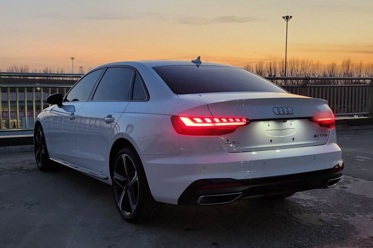 Used Audi A4L 2025 2 Million Units Enjoyment Version 40 TFSI Luxury Dynamic Edition
