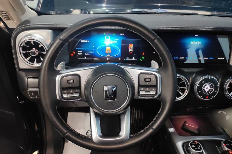 Used Tank 300 2023 City Edition 2.0T—Stylish as Ever