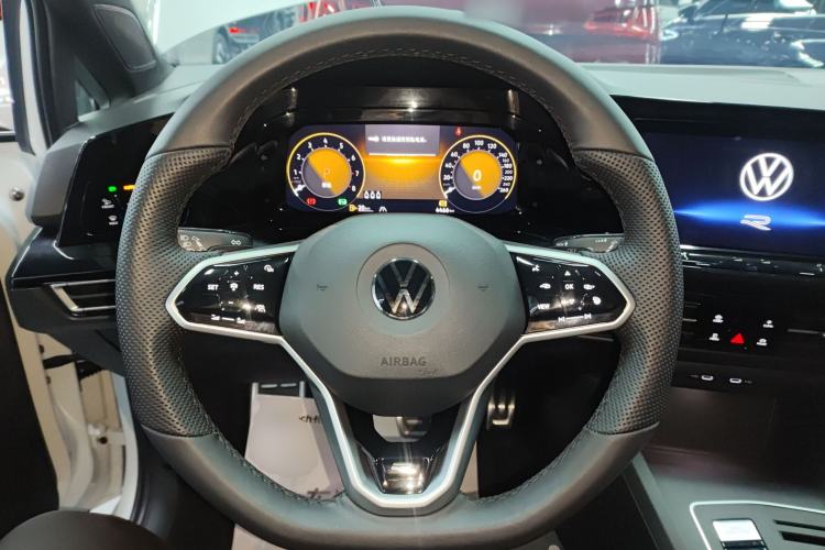 Used Volkswagen Golf 2023 Facelift 280TSI DSG R-Line