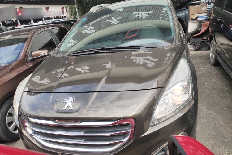 Used Peugeot 3008 2015 2.0L Automatic Classic Edition
