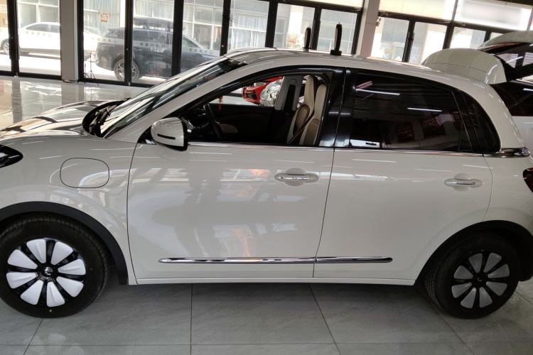Used Wuling Bingo 2024 333 km Enjoyment Version
