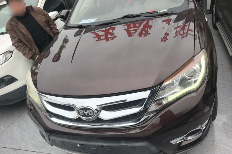 Used BYD S7 2015 2.0T Automatic Prestige Model
